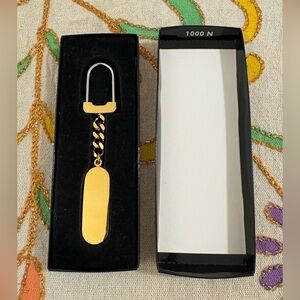 🌸3 For $30🌸Gold And Silver Keychain